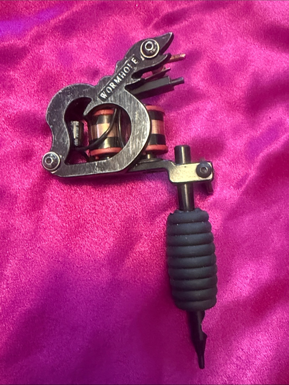 Worm hole Black & Copper Coil Tattoo Machine